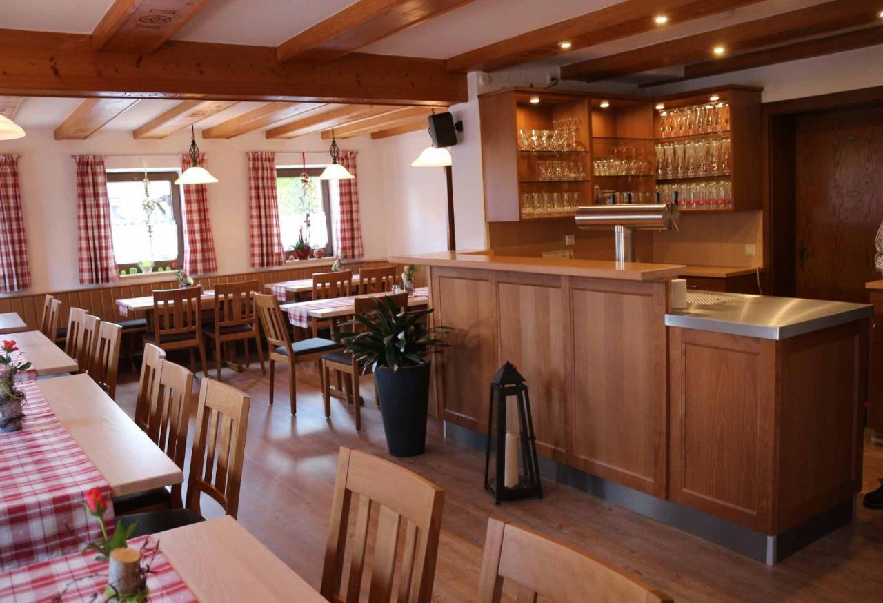 Gasthof Gruener Baum Langfurth  ภายนอก รูปภาพ